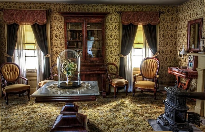 Découvrez les techniques de ponçage 2026 pour restaurer vos meubles anciens avec style