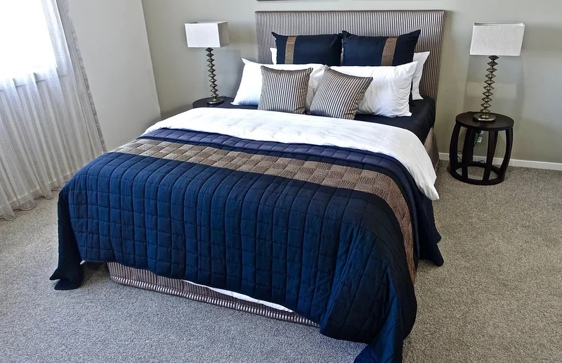 Vieux textiles : quand vos fringues deviennent des coussins